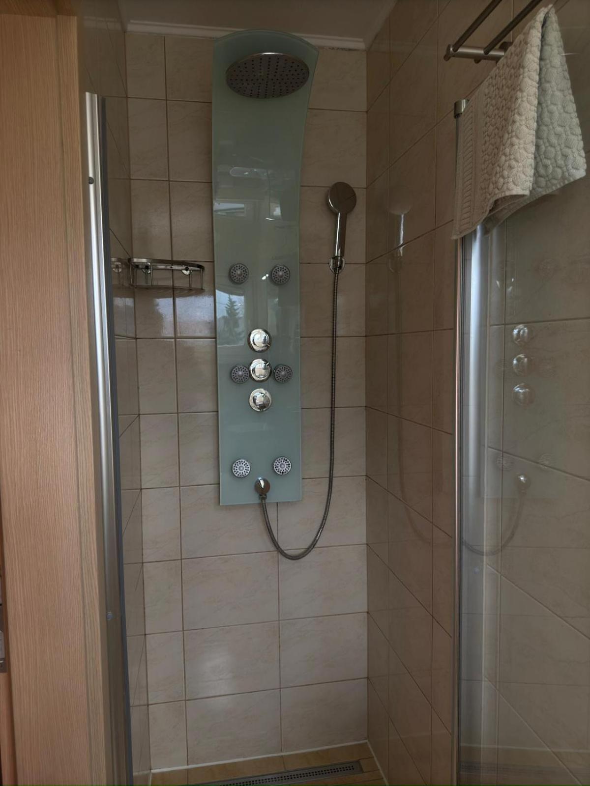 Perfect Apartma Maribor Buitenkant foto