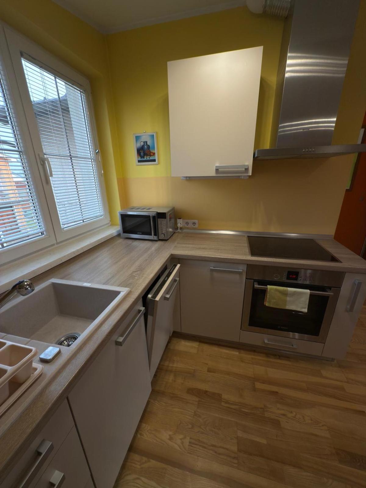 Perfect Apartma Maribor Buitenkant foto